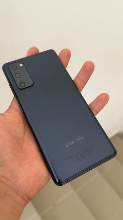 Абмен samsung s20 fe