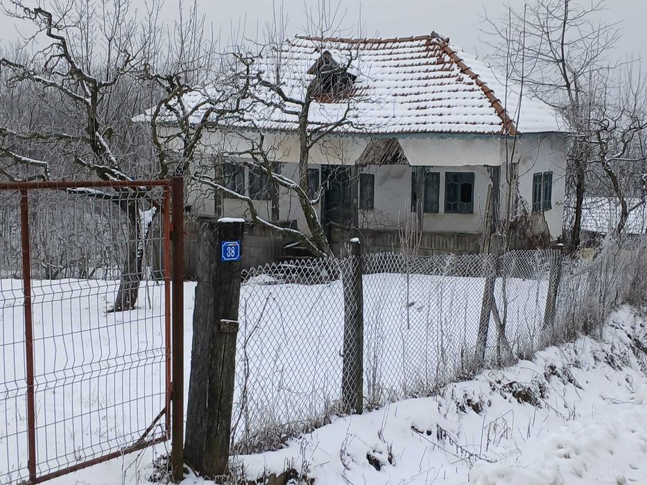 Vand casa batraneasca