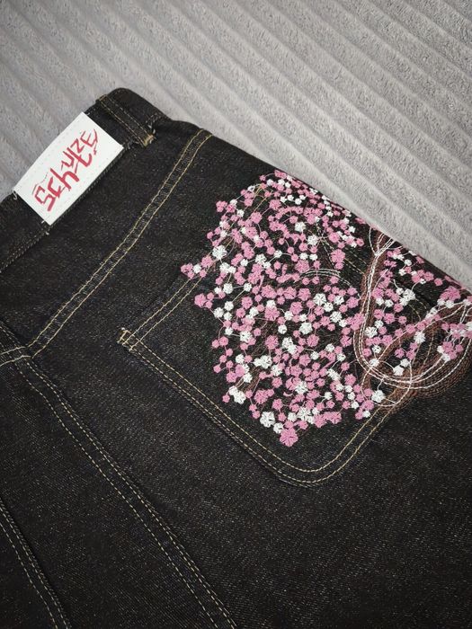 Джинсы сакура новые