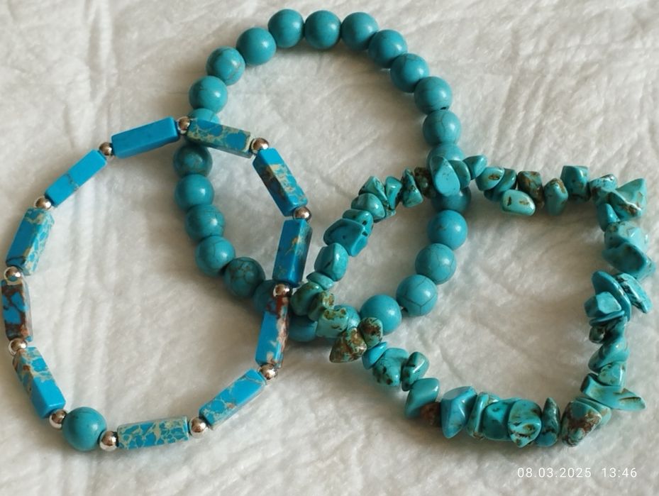 Продам браслеты из камня