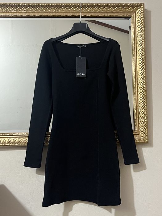 Rochie neagră 'Little Black Dress', Nasty Gal (Zara, Massimo Dutti)
