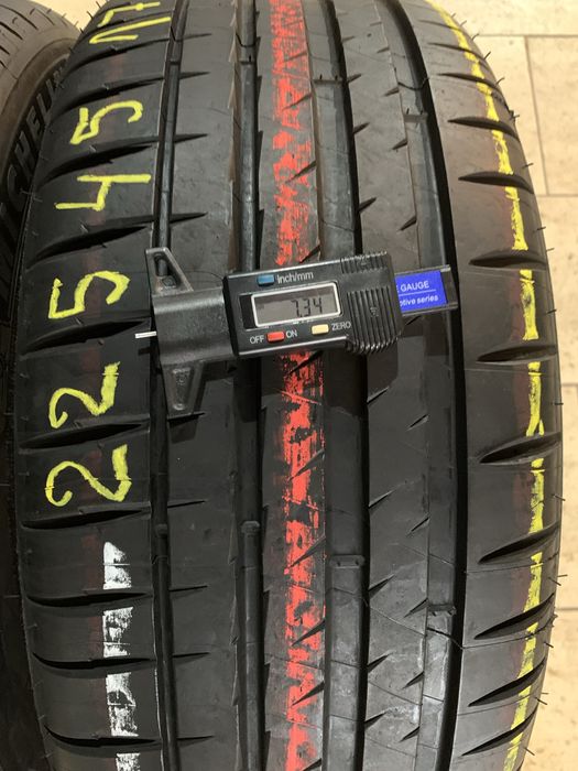 225 45 17 anvelope de vara