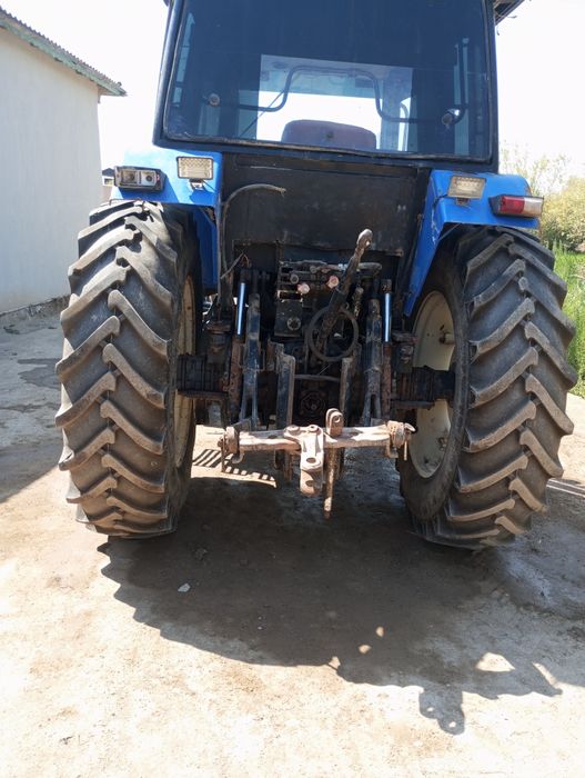 Трактор нехоланд т130 сотилади