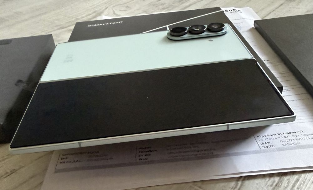 КАТО НОВ Samsung Z Fold 7 Mint 512GB 24м. ГАРАНЦИЯ ПОДАРЪК