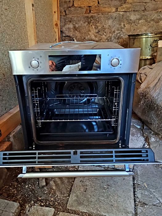 Фурна Candy вграждане