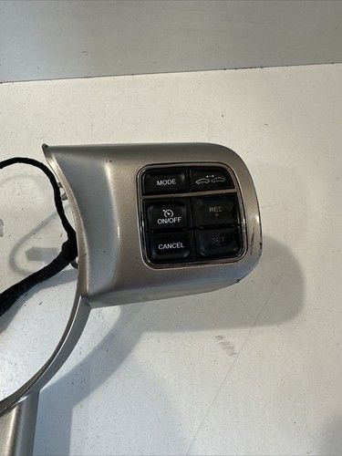 Бутонни превключватели на волана за Jeep Grand Cherokee (2012) P56046097AD