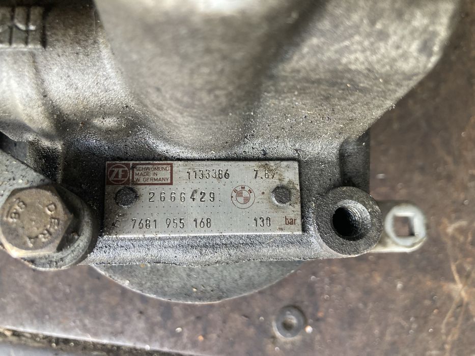 Гур гидроусилитель руля БМВ Е28 Е30 Е34 / BMW E28 E30 E34