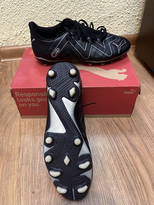 ghete de fotbal puma future negre