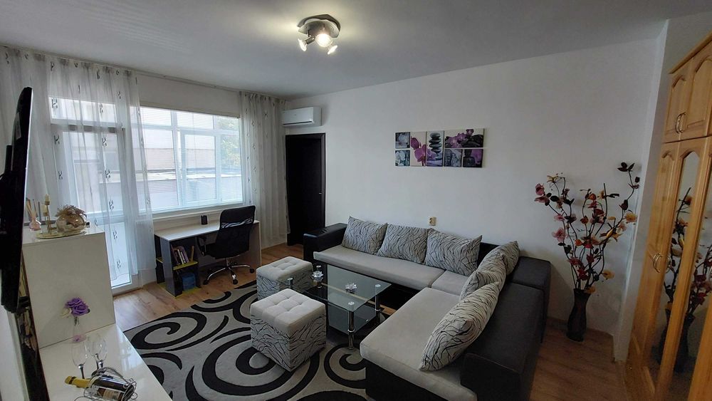 Дава се под наем Двустаен апартамент в Благоевград, Идеален център - 70 кв.м за 459 € - Снимка #6