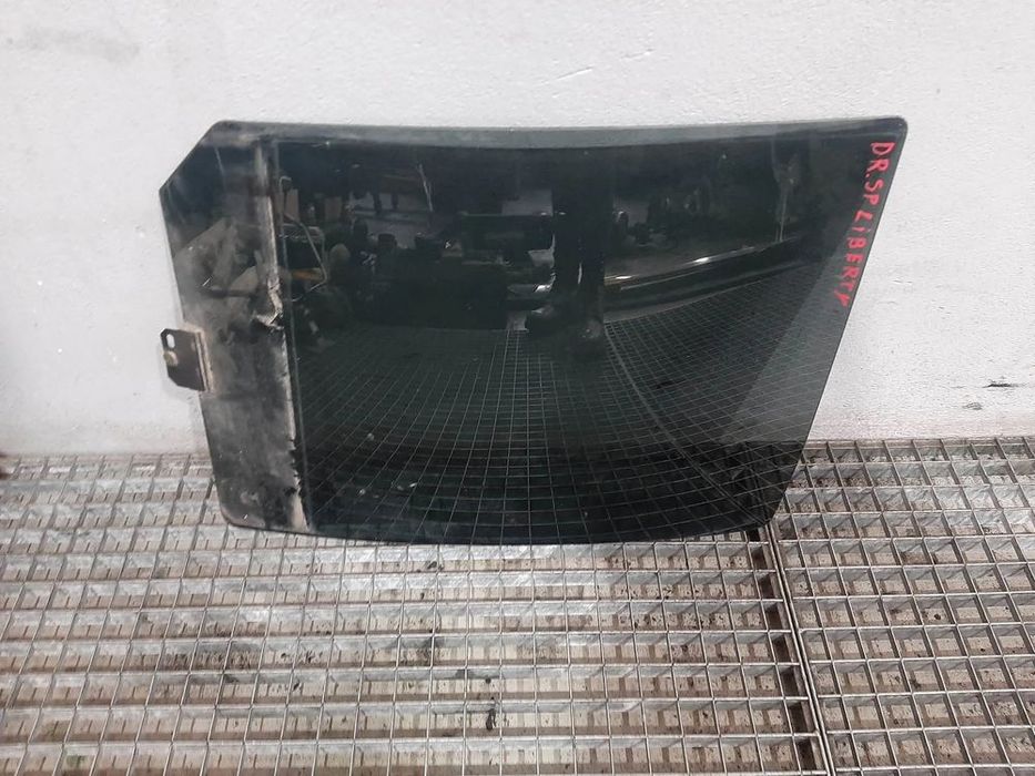 geam dreapta spate jeep liberty