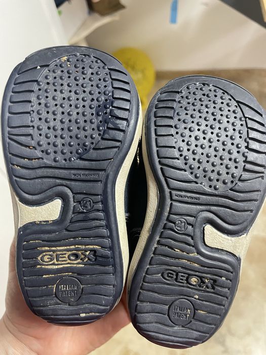 Ghetute Geox imblanite nr 21