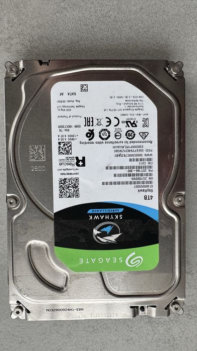 Vand HDD 4 TB 3,5” stare foarte buna. 4000 gb cu 100% sanatate