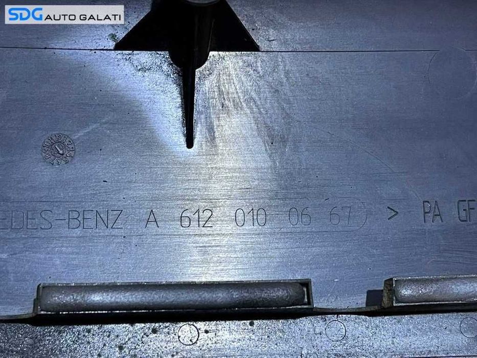 Capac Protectie Motor Mercedes Clasa C Class W203 C270 2.7 CDI 2000 - 2007 Cod A6120100667 6120100667 [V0774]