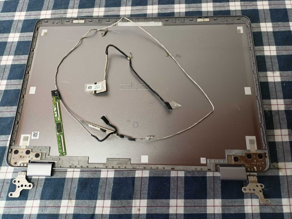Elemente Asus VivoBook Flip 14 TP401M