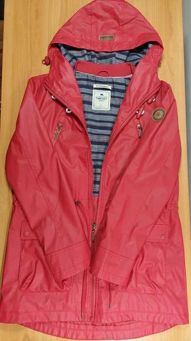 Timeout geaca dama impermeabila ,nouă fără etichetă