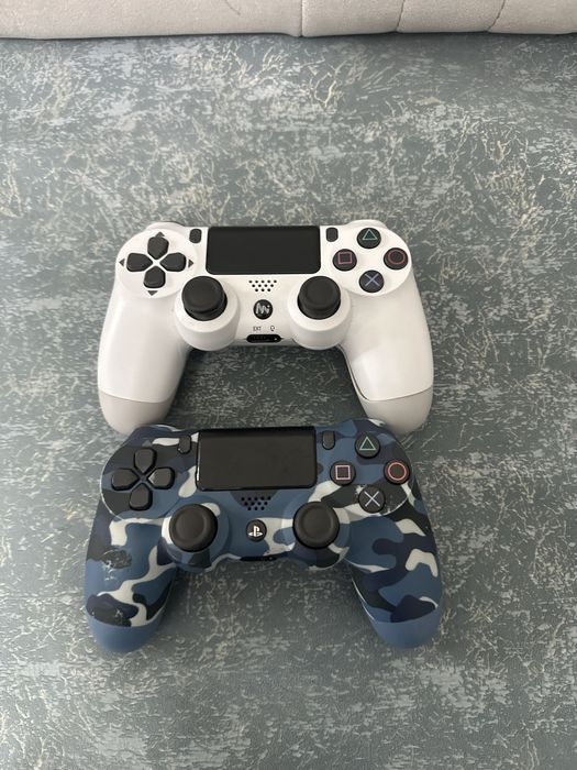 Продам PlayStation 4 slim