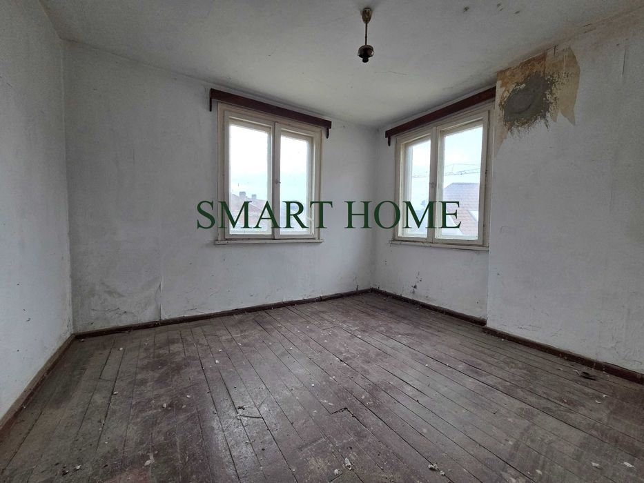 Тристаен апартамент в идеалния център на гр. Велико Търново!