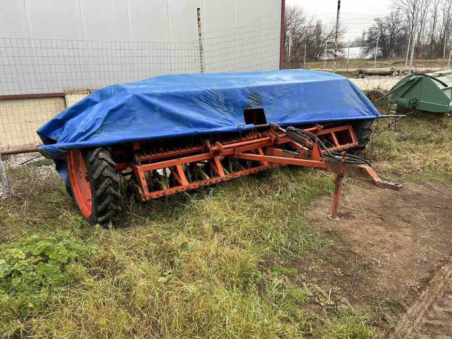 Сеялка СЗУ за слята повърхност