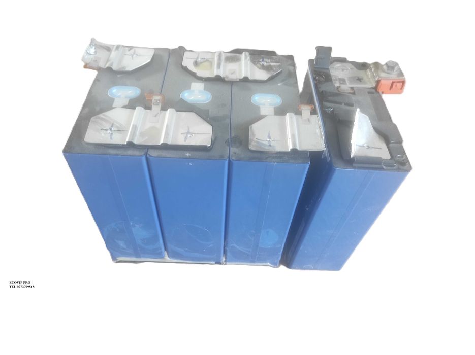 celule LiFePo4 ( 4 buc 12V) 302Ah cu factura si garantie 3.86 kwh