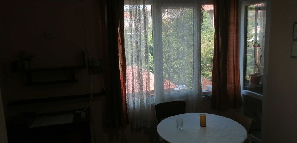 Продавам апартамент в центъра на гр. Хасково 0885661261