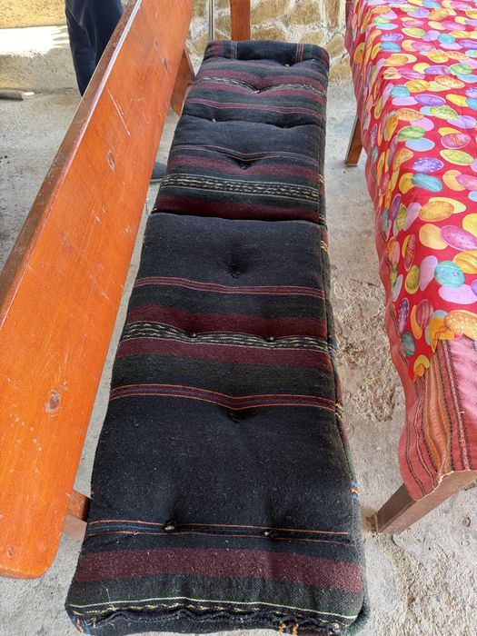 Битови възглавници за пейки