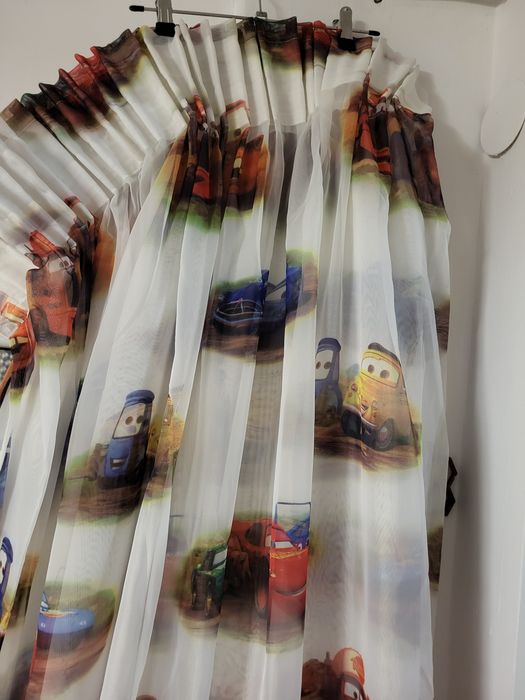Perdea cu mașinuțe 290 latime cu 252 lungime