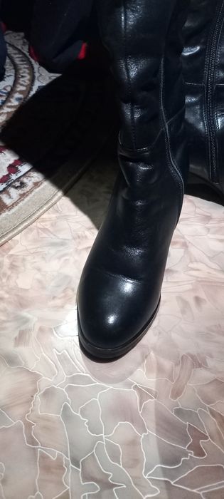Продам зимние сапоги натуральные