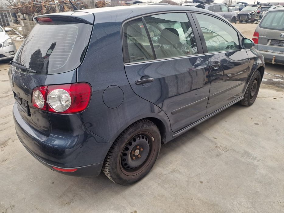Dezmembram Volkswagen Golf 5 Plus 2007 1.9tdi BLS