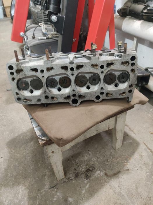 Головки Пассат Ауди 1.8