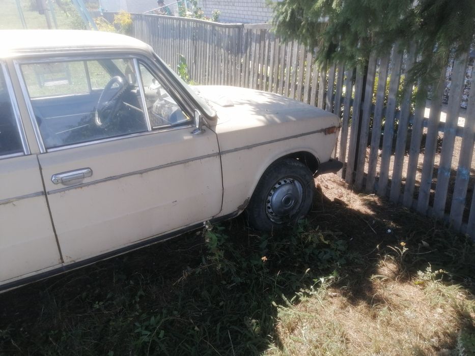 Продам машину ваз 21063