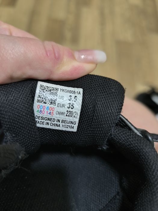 Продаю детские красовки для мальчиков