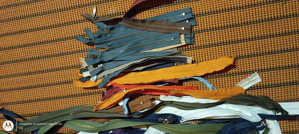 Fermoare diferite mărimi