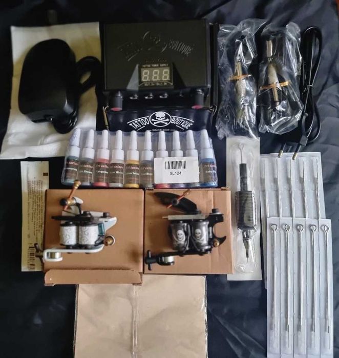 Set complet tatuaje/kit tattoo