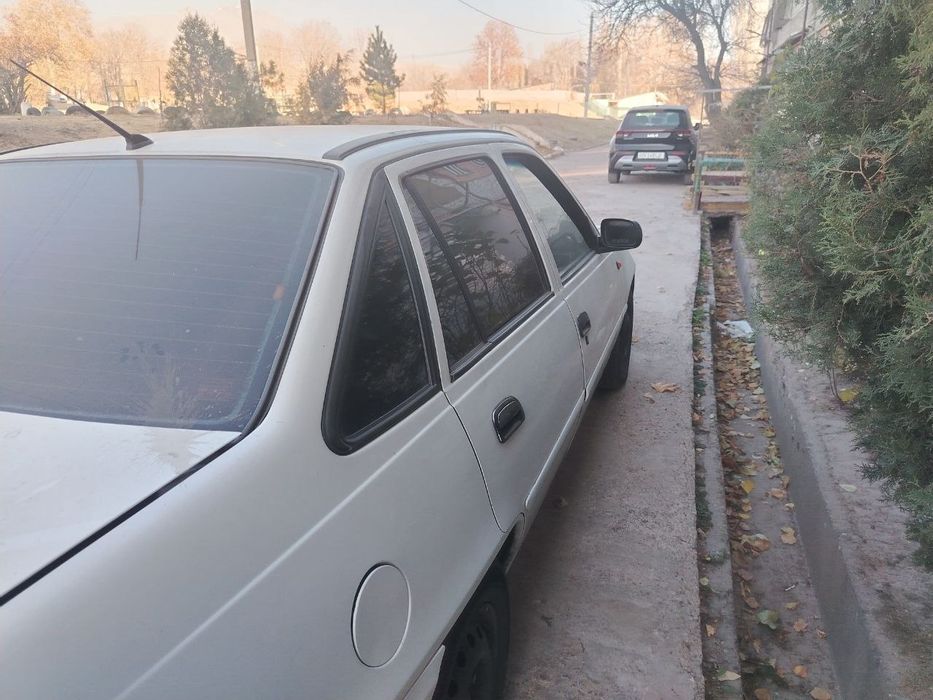 Нексия 2 . Метан.