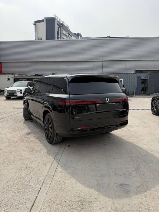 DENZA N9. Li 9. Aito M9. Zeekr 9X. Dan ancha kuchli.