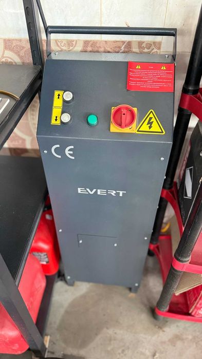 Мобилен професионален подемник за мотоциклет EVERTMOTO