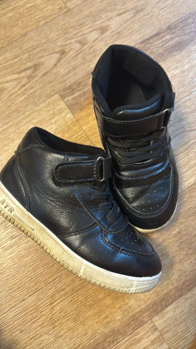 Продаю Кроссовки