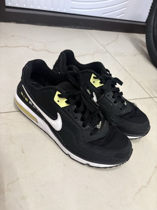 Кроссовки nike air max