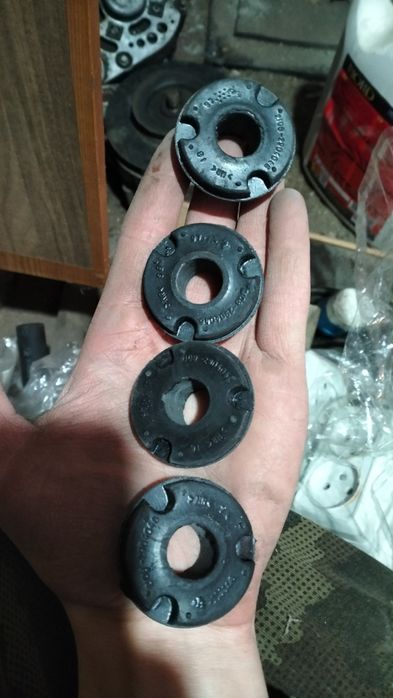 Запчасти ВАЗ 2109