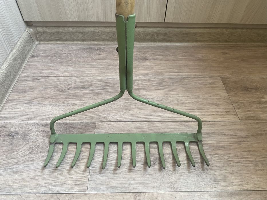 Грабли, лопата, тяпка СССР