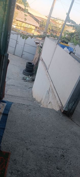 Продается срочно дом  с  участок...