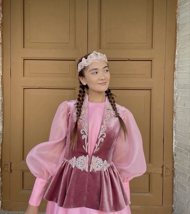 Balzhan Yerserik-тен дизайнерлік көйлек