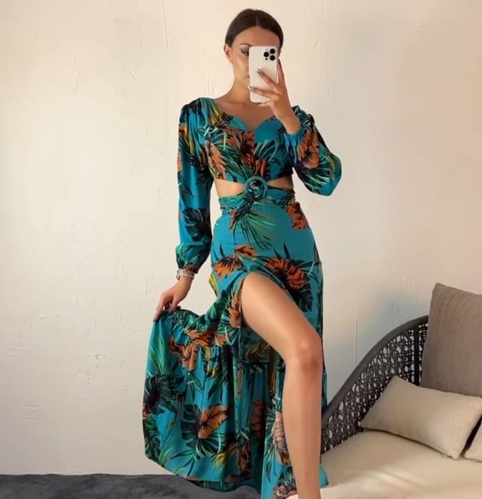 Продам шикарное платье.