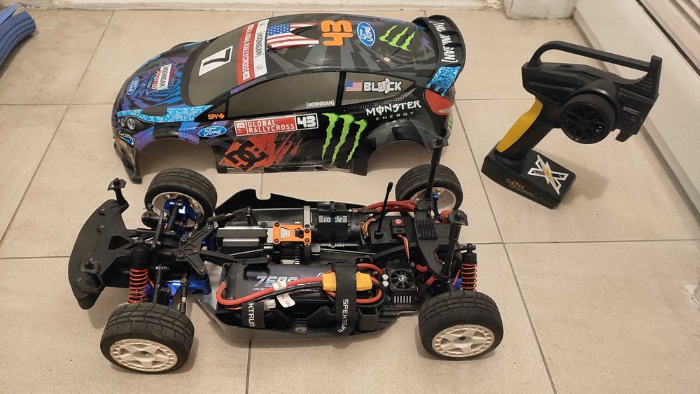 HPI Racing Ken Block Edition WR8 Flux 1/8 - RTR