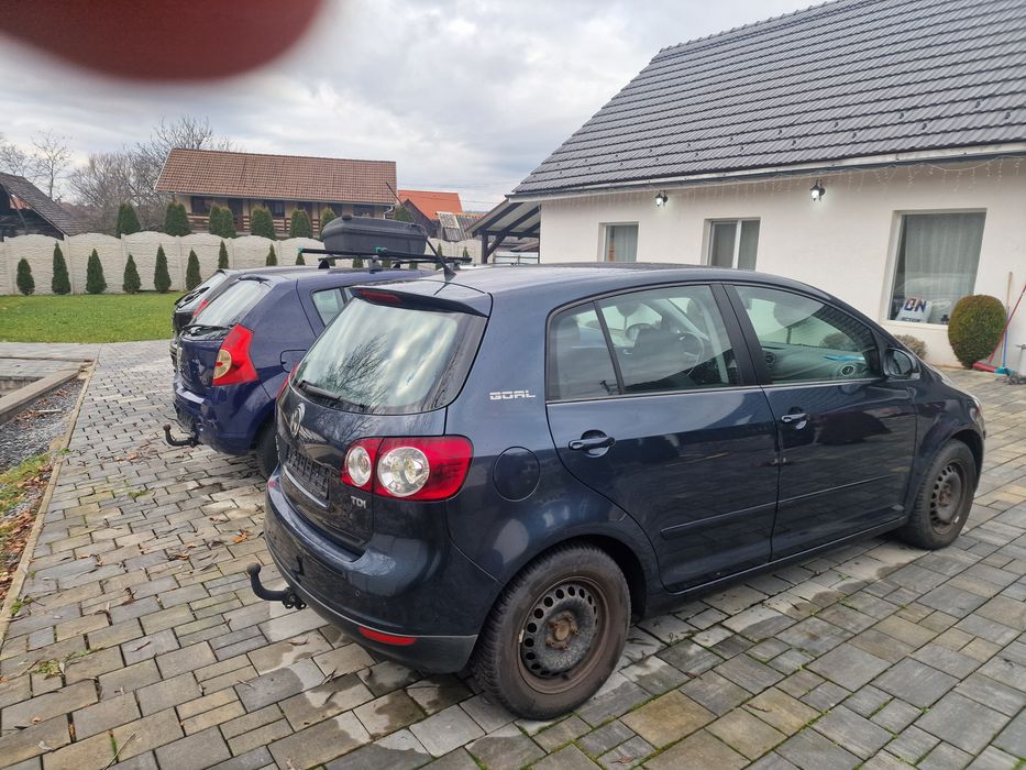 Vând Golf 5 plus goal 2006