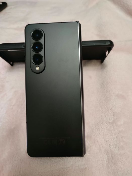Samsung Galaxy Z Fold4
