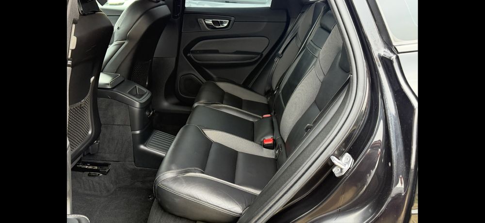 VOLVO XC60 R DESIGN=2021=2.0=390CP=E6=Automat=4x4=Panoramic=Camera=Imp