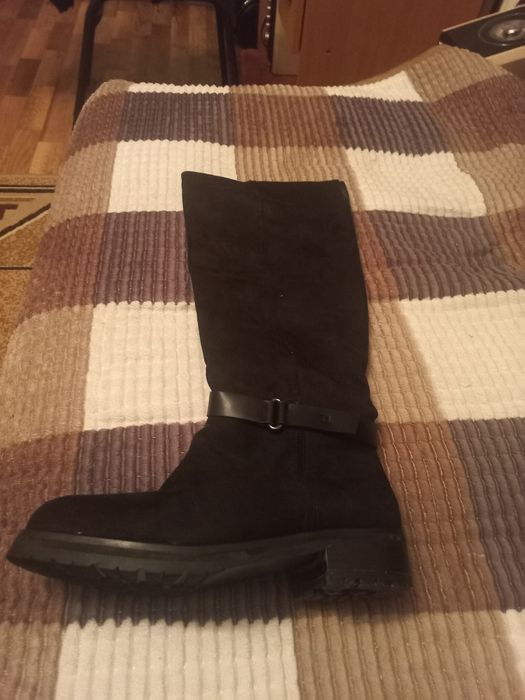 Женская обувь. 40 размер