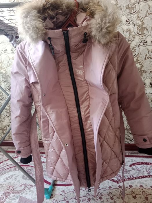 Куртка на девочку 7000