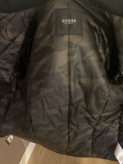 Яке на “Guess” Парка